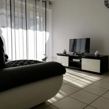 Appartement 2P Et Parking Prive A 50M Des Plages. Вилньов Любе Екстериор снимка