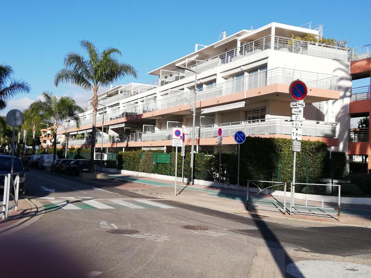 Appartement 2P Et Parking Prive A 50M Des Plages. Вилньов Любе Екстериор снимка